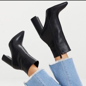 PrettyLittleThing black patent croc booties - 6